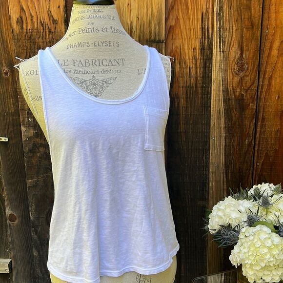 AMERICAN EAGLE RACER BACK T-SHIRT. Size P - Picture 1 of 4